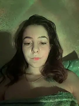 Snapshot of Anoraaa8A chatting on February 16, 2026, 9:24 pm Anoraaa8A online show from February 16, 2026, 9:24 pm