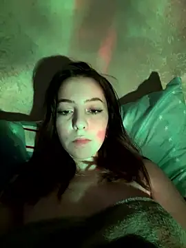 Snapshot of Anoraaa8A chatting on January 19, 2026, 3:27 pm Anoraaa8A online show from January 19, 2026, 3:27 pm