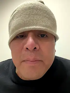 Snapshot of Pelotas2000 chatting on December 14, 2025, 8:09 am Pelotas2000 online show from December 14, 2025, 8:09 am