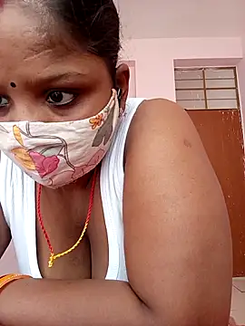 Snapshot of CUTE-LOVE-SWEETS chatting on April 24, 2026, 4:25 am CUTE-LOVE-SWEETS online show from April 24, 2026, 4:25 am