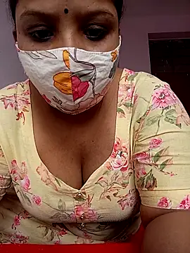 CUTE-LOVE-SWEETS online show from December 21, 2025, 4:25 am