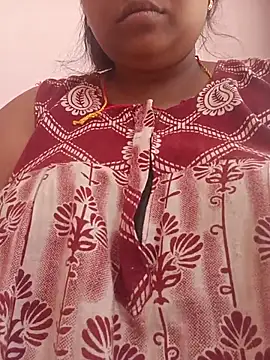 Snapshot of CUTE-LOVE-SWEETS chatting on May 24, 2026, 4:01 am CUTE-LOVE-SWEETS online show from May 24, 2026, 4:01 am