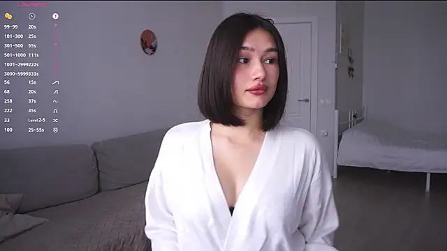 Snapshot of SoftLuna chatting on February 20, 2026, 5:59 am SoftLuna online show from February 20, 2026, 5:59 am