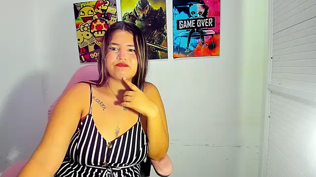 natalia torres77 online show from November 19, 2025, 1:05 am