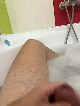 Snapshot of ChrissforFun chatting on November 17, 2025, 9:08 pm ChrissforFun online show from November 17, 2025, 9:08 pm