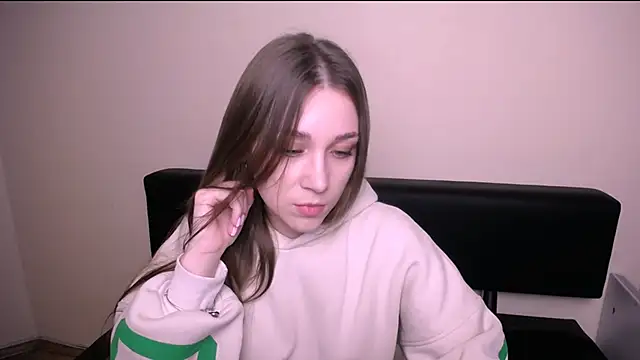 MillaTems  online show from November 27, 2025, 10:59 am