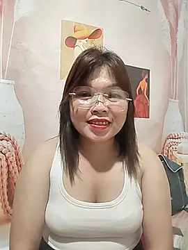 Snapshot of Cover-baa chatting on April 29, 2026, 2:54 pm Cover-baa online show from April 29, 2026, 2:54 pm