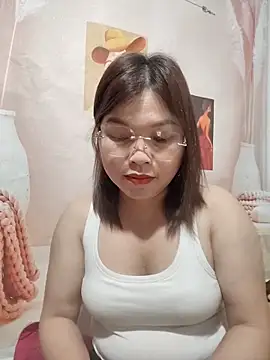 Snapshot of Cover-baa chatting on April 29, 2026, 7:20 pm Cover-baa online show from April 29, 2026, 7:20 pm