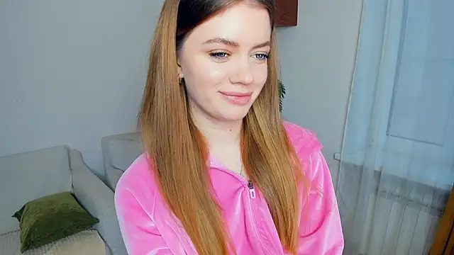 AngelesBenitz online show from December 22, 2025, 6:57 am