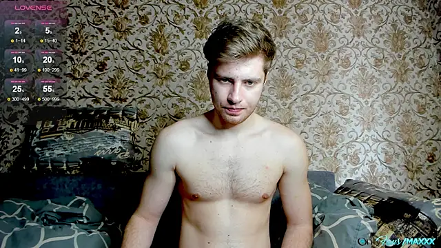 Maxhornyblondieman online show from April 1, 2026, 8:59 am