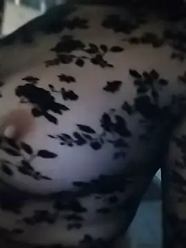 Snapshot of boranora87 chatting on February 13, 2026, 2:28 pm boranora87 online show from February 13, 2026, 2:28 pm