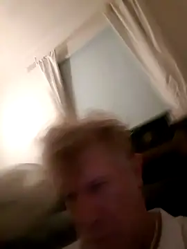 Snapshot of Hardwarelane67 chatting on February 13, 2026, 5:13 pm Hardwarelane67 online show from February 13, 2026, 5:13 pm