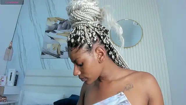 Afro Luna online show from February 21, 2026, 10:39 am