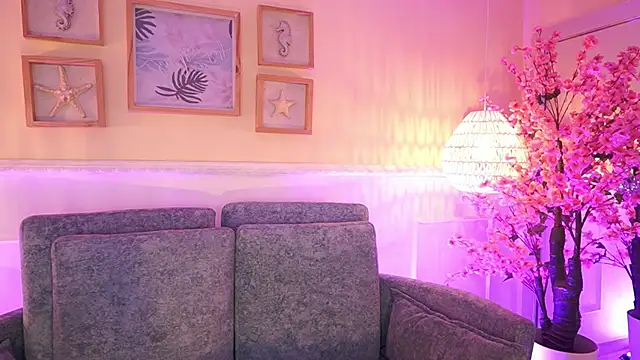 MeganLowell online show from February 7, 2026, 7:11 pm