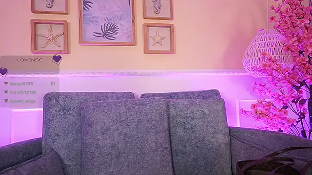 MeganLowell online show from May 9, 2026, 7:06 pm