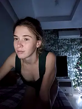 Snapshot of BarniLili chatting on December 22, 2025, 11:27 pm BarniLili online show from December 22, 2025, 11:27 pm