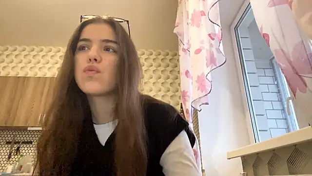 macanmercedes online show from November 26, 2025, 8:47 am