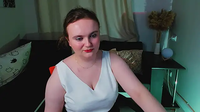 Snapshot of TerryAstra chatting on November 26, 2025, 2:39 pm TerryAstra online show from November 26, 2025, 2:39 pm