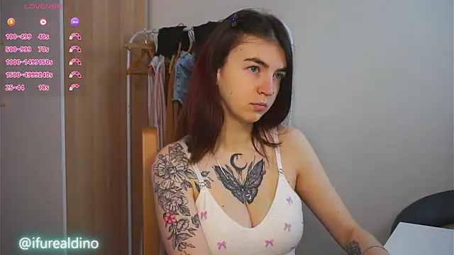 Snapshot of KaKotowski chatting on February 16, 2026, 6:23 am KaKotowski online show from February 16, 2026, 6:23 am