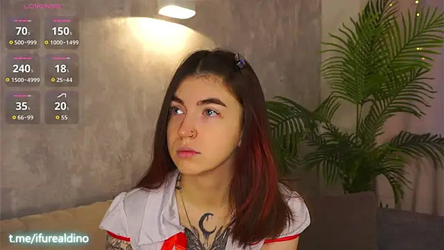 Snapshot of KaKotowski chatting on February 5, 2026, 6:20 am KaKotowski online show from February 5, 2026, 6:20 am