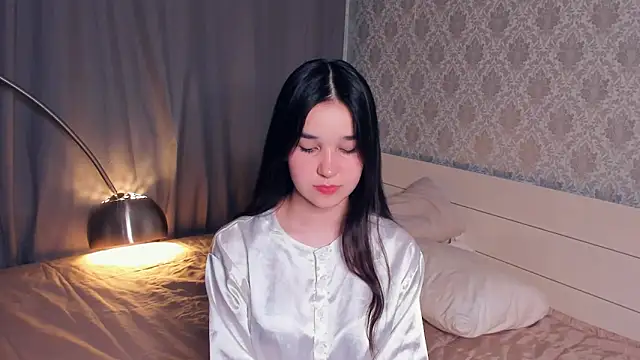 MeliaMelchiori online show from December 1, 2025, 10:54 pm