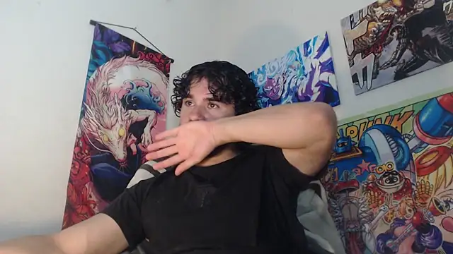 LuciferSantoryu online show from April 7, 2026, 4:36 am