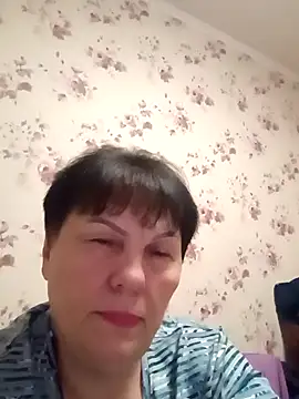 Snapshot of OliviaaSkyy chatting on November 17, 2025, 10:36 pm OliviaaSkyy online show from November 17, 2025, 10:36 pm