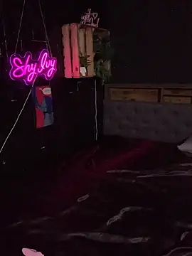 Shy-Ivy online show from March 25, 2026, 10:52 pm