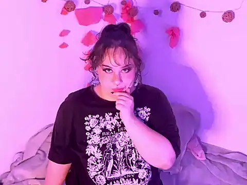 Snapshot of kathleenCosmicVice chatting on June 5, 2026, 11:54 pm kathleenCosmicVice online show from June 5, 2026, 11:54 pm