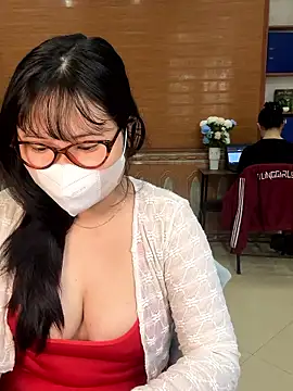 hide from colleagues online show from January 13, 2026, 2:37 am