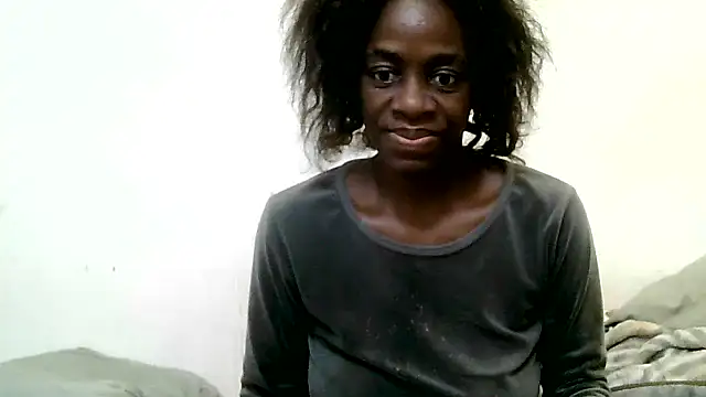 Snapshot of BrunetteNaomi8 chatting on May 10, 2026, 7:56 am BrunetteNaomi8 online show from May 10, 2026, 7:56 am