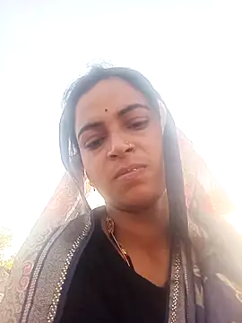 Snapshot of Sexy_bigg chatting on April 1, 2026, 2:02 am Sexy bigg online show from April 1, 2026, 2:02 am