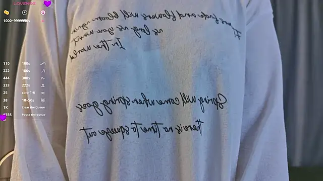 UmbraVelour online show from March 3, 2026, 1:07 pm