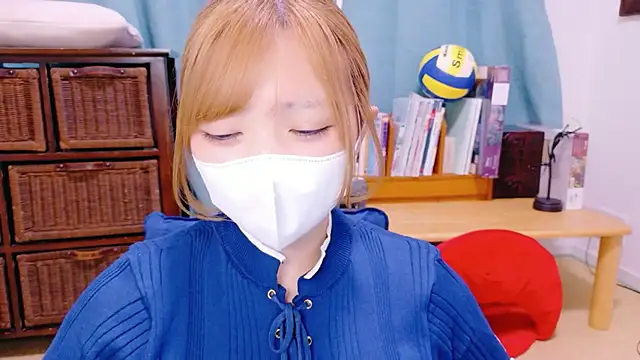 Snapshot of chill_RIA chatting on July 16, 2026, 12:24 pm chill RIA online show from July 16, 2026, 12:24 pm