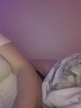 Snapshot of Ghostbaby02 chatting on February 24, 2026, 4:35 am Ghostbaby02 online show from February 24, 2026, 4:35 am