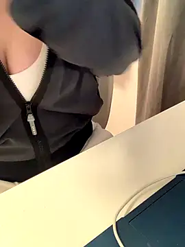 Snapshot of Ghostbaby02 chatting on December 22, 2025, 1:44 pm Ghostbaby02 online show from December 22, 2025, 1:44 pm