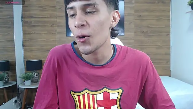 DraxBlade09 online show from March 13, 2026, 8:25 pm