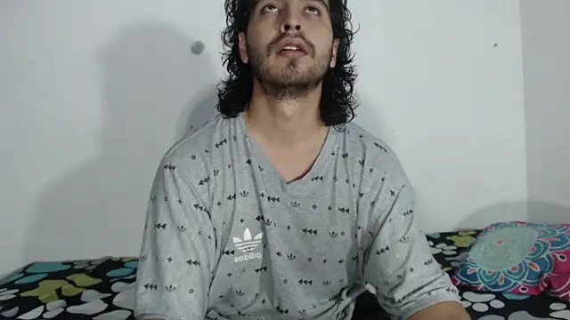 Snapshot of Jave_rave chatting on December 16, 2025, 11:58 am Jave rave online show from December 16, 2025, 11:58 am