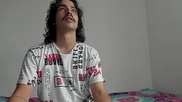 Snapshot of Jave_rave chatting on January 15, 2026, 1:14 pm Jave rave online show from January 15, 2026, 1:14 pm