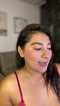 Snapshot of Sarafranco chatting on December 14, 2025, 3:24 am Sarafranco online show from December 14, 2025, 3:24 am