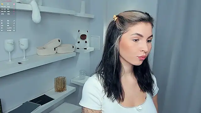 FeliciaKogen online show from November 30, 2025, 7:20 am