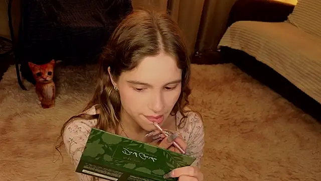 Snapshot of RozanneJordan chatting on May 8, 2026, 5:06 pm RozanneJordan online show from May 8, 2026, 5:06 pm