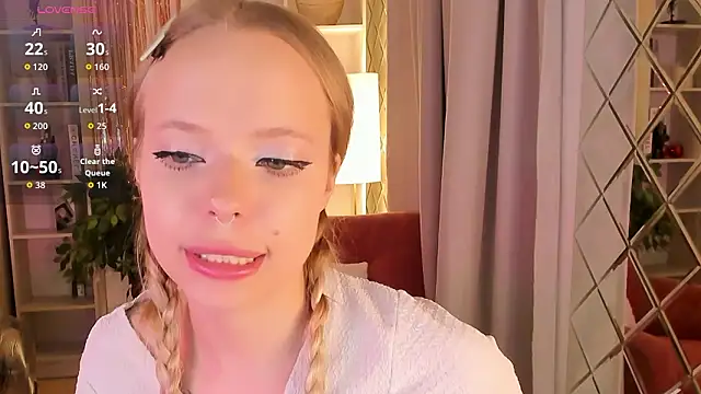 lucy loy online show from January 17, 2026, 1:58 pm