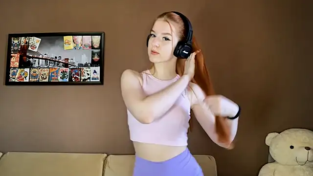 Snapshot of MichelinaCropleys chatting on December 3, 2025, 7:19 am MichelinaCropleys online show from December 3, 2025, 7:19 am