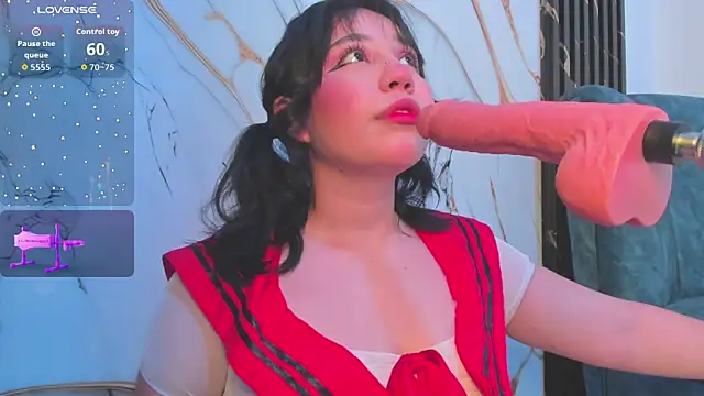 emy eviee online show from November 21, 2025, 5:12 pm