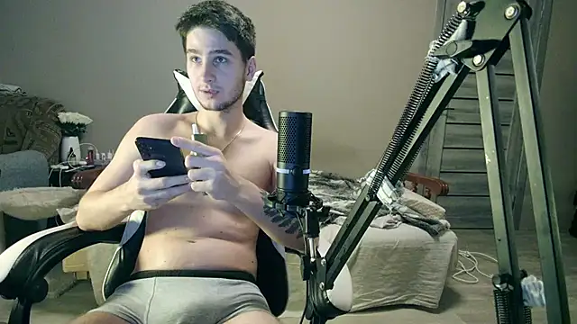 6thfingq online show from November 29, 2025, 3:23 pm