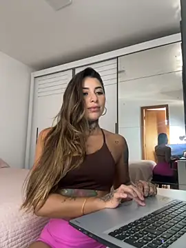 Snapshot of thauanydemontie chatting on December 1, 2025, 1:45 pm thauanydemontie online show from December 1, 2025, 1:45 pm