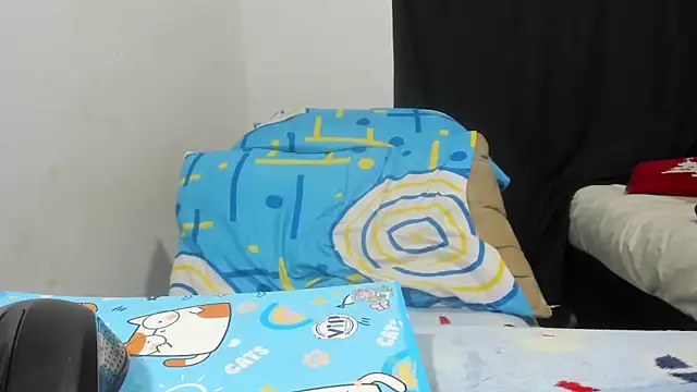 ebony cristal 1 online show from March 8, 2026, 3:54 am