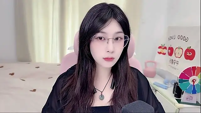 Snapshot of TTtia_ chatting on May 13, 2026, 3:13 am TTtia online show from May 13, 2026, 3:13 am