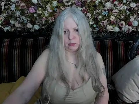 mariabelladonna online show from May 9, 2026, 5:55 am